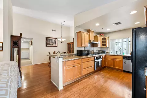 1552 Norberry St E, Lancaster, CA 93535 photo 7
