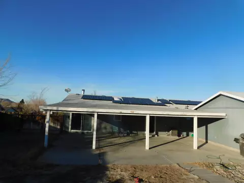 17250 Parkvalley Ave, Palmdale, CA 93591 photo 27