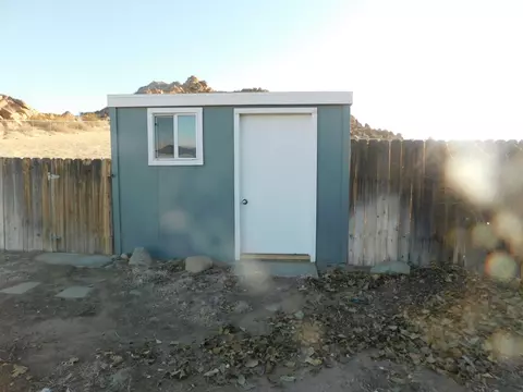 17250 Parkvalley Ave, Palmdale, CA 93591 photo 26