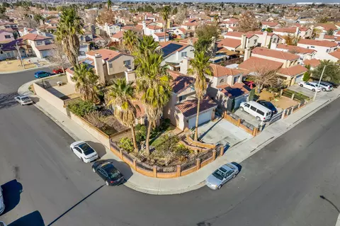 37615 Cherry Dr, Palmdale, CA 93550 photo 27