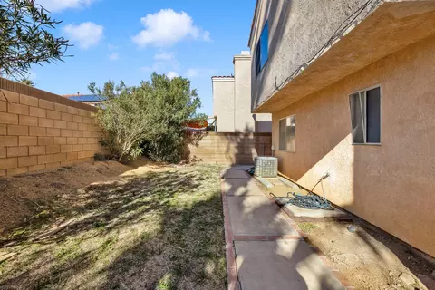 37615 Cherry Dr, Palmdale, CA 93550 photo 22