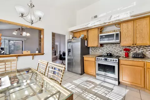 37615 Cherry Dr, Palmdale, CA 93550 photo 12
