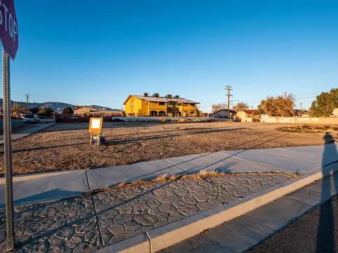 16008 K St, Mojave, CA 93501 photo 1