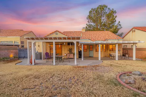 2604 Macfarlane Dr, Lancaster, CA 93536 photo 33