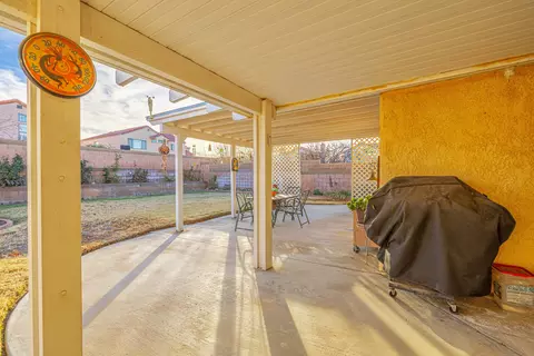 2604 Macfarlane Dr, Lancaster, CA 93536 photo 31