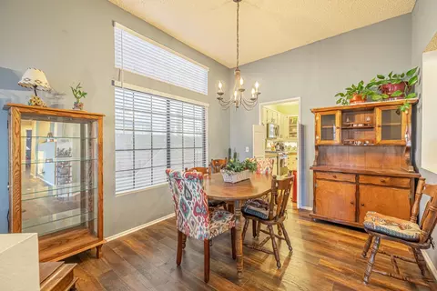 2604 Macfarlane Dr, Lancaster, CA 93536 photo 7