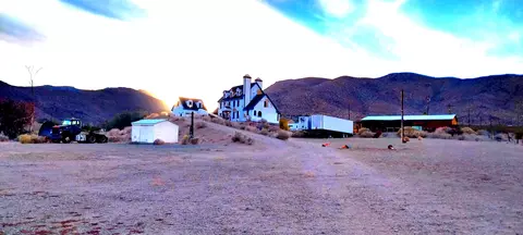 251 Crow Canyon Rd, Trona, CA 93592