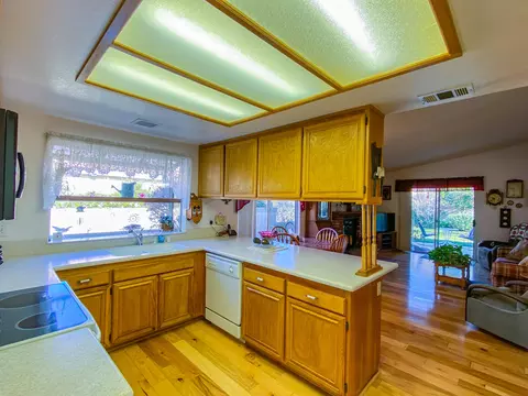 43656 E 17th St, Lancaster, CA 93535 photo 18
