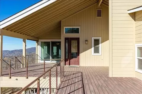 30101 Dove Ct, Tehachapi, CA 93561 photo 3