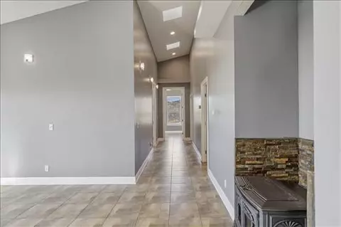 30101 Dove Ct, Tehachapi, CA 93561 photo 16