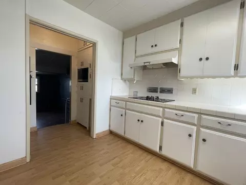 421 E St, Tehachapi, CA 93561 photo 9
