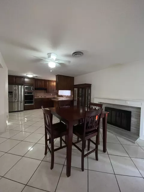 38459 2nd St E, Palmdale, CA 93550 photo 8