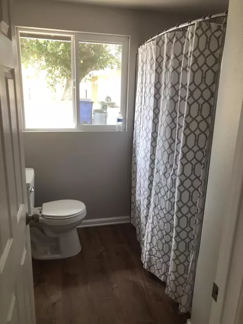 1247 E R5 Ave, Palmdale, CA 93550 photo 9