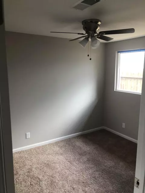 1247 E R5 Ave, Palmdale, CA 93550 photo 17