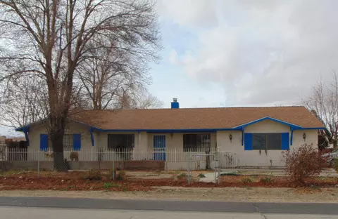 37259 105th St E, Littlerock, CA 93543