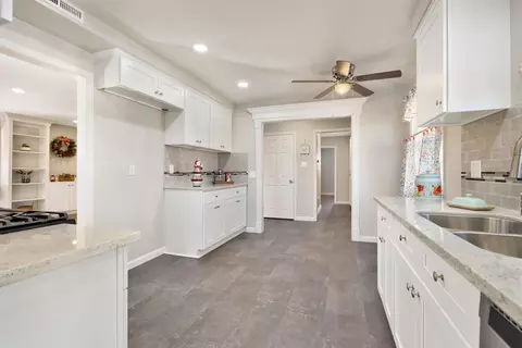 1420 Boyden Ave, Lancaster, CA 93534 photo 9
