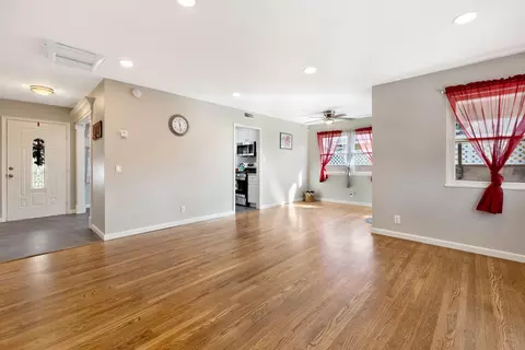 1420 Boyden Ave, Lancaster, CA 93534 photo 5