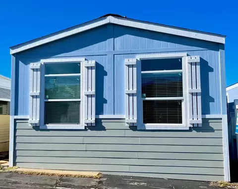 8100 Foothill Blvd #75, Sunland, CA 91040