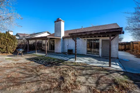 45109 E 17th St, Lancaster, CA 93535 photo 21