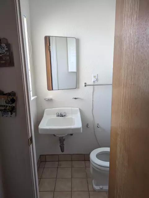 1340 W Ave H-10, Lancaster, CA 93534 photo 4