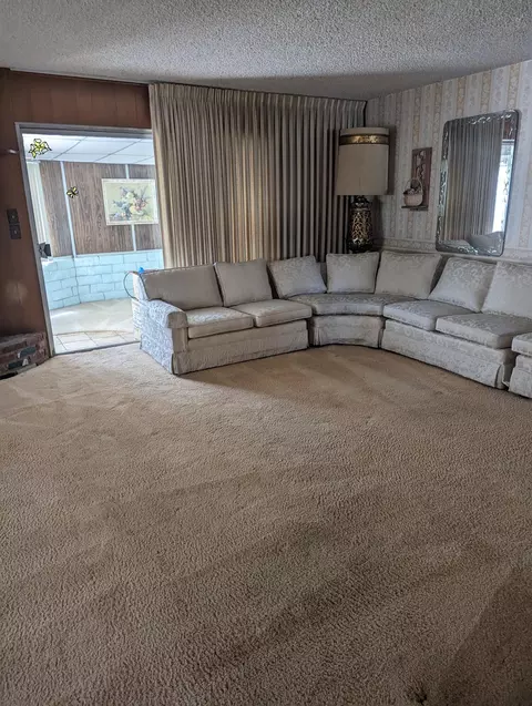 1340 W Ave H-10, Lancaster, CA 93534 photo 2