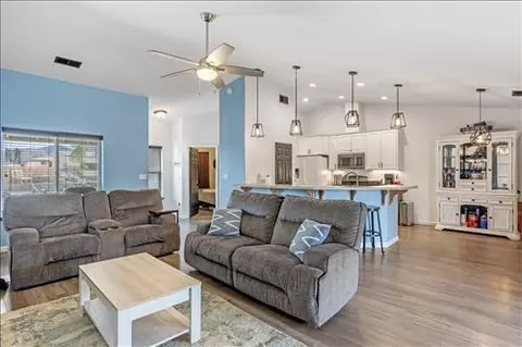 21471 Santa Barbara Dr, Tehachapi, CA 93561 photo 7