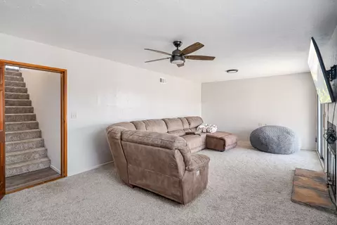 21806 Mariposa Rd, Tehachapi, CA 93561 photo 32