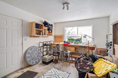 21806 Mariposa Rd, Tehachapi, CA 93561 photo 35