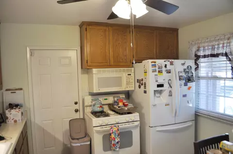 44009 Higbee Ave, Lancaster, CA 93534 photo 4