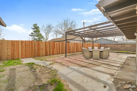 43450 E 6th St, Lancaster, CA 93535 photo 17