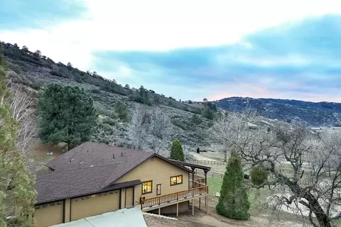 26400 Cumberland Rd, Tehachapi, CA 93561 photo 1