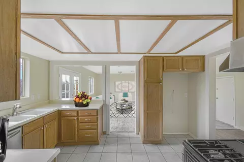 43458 6th St E, Lancaster, CA 93535 photo 5
