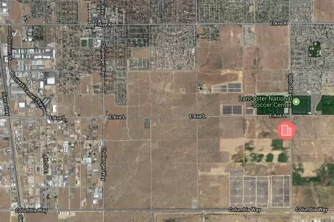 30 Th St E, Palmdale, CA 93552 photo 8