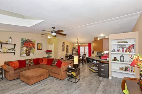 45465 25th Street East Ave I St E #SPC 42, Lancaster, CA 93535 photo 6