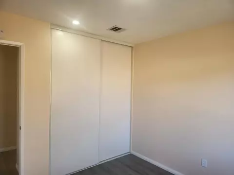 623 Twinberry Ln, Lancaster, CA 93534 photo 11