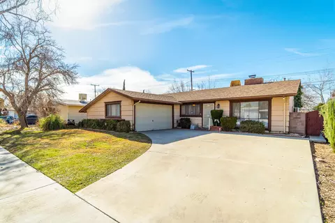 45841 Kingtree Ave, Lancaster, CA 93534 photo 1