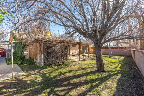 45841 Kingtree Ave, Lancaster, CA 93534 photo 23
