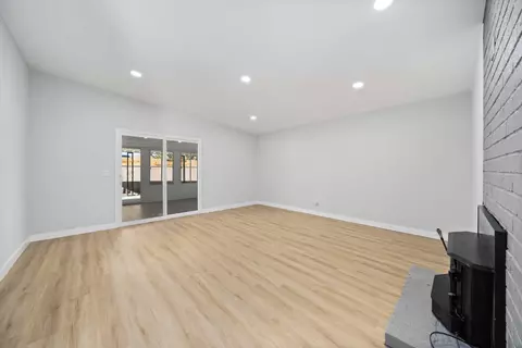 45821 Kingtree Ave, Lancaster, CA 93534 photo 7