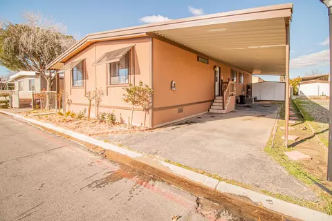 1301 Avenue I Spc 290 E #., Lancaster, CA 93535 photo 2