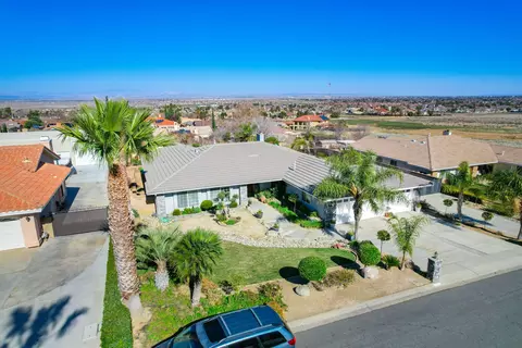 6317 Theodore Ct, Palmdale, CA 93551