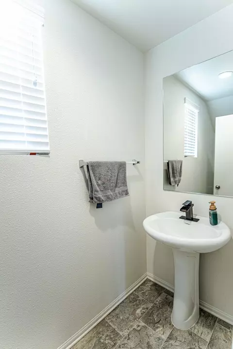 2030 Howard St, Rosamond, CA 93560 photo 35