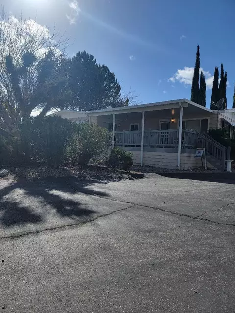 16754 E Ave X #..., Llano, CA 93544 photo 2