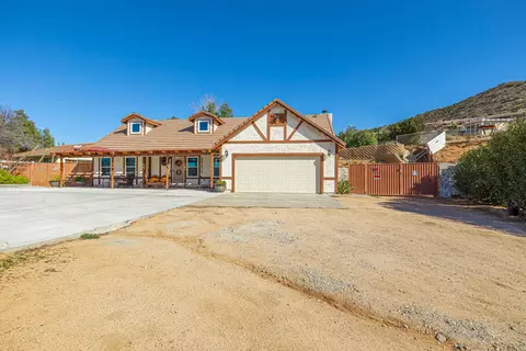 33656 Tradepost Rd, Acton, CA 93510 photo 2