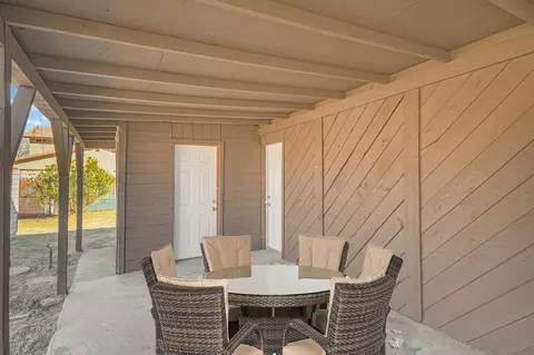 44538 Cedar Ave, Lancaster, CA 93534 photo 25