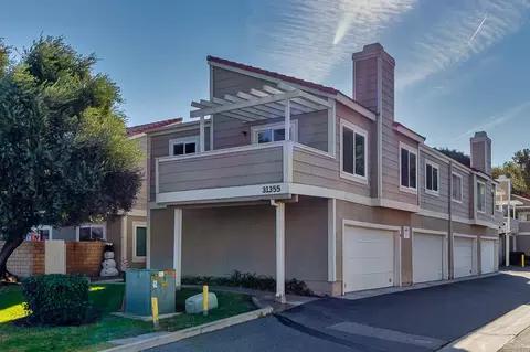 31355 The Old Rd UNIT E, Castaic, CA 91384