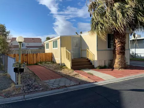 4444 Avenue R E #SPC 124, Palmdale, CA 93552