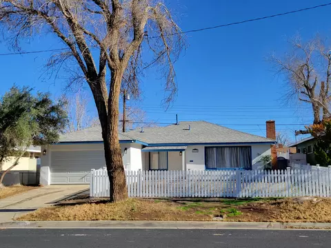 44152 Gadsden Ave, Lancaster, CA 93534 photo 1