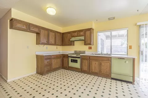 37708 26th St E, Palmdale, CA 93550 photo 14