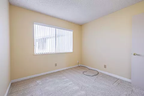 37708 26th St E, Palmdale, CA 93550 photo 6