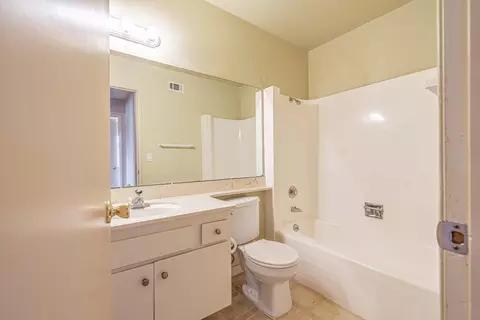 37708 26th St E, Palmdale, CA 93550 photo 19